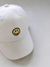 Load image into Gallery viewer, Smiley Embroidery Cap - Cream