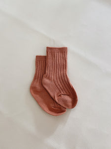 Aggie Ribbed Socks - Brick Red