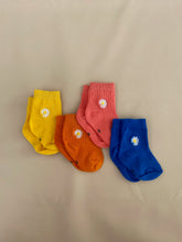 Load image into Gallery viewer, Daisy Socks - Orange