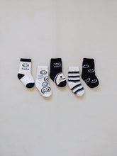 Load image into Gallery viewer, Nice Day Socks (Pack of 5)