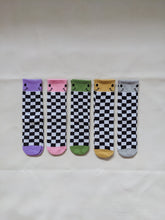 Load image into Gallery viewer, Smiley Checkered Socks