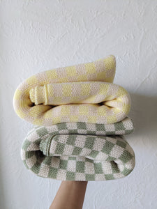Revie Checkerboard Knit Blanket - Sage