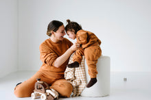 Load image into Gallery viewer, Woodie 3D Logo Tracksuit - Cinnamon