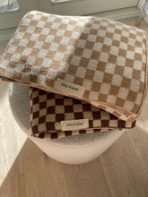 Load image into Gallery viewer, Revie Checkerboard Knit Blanket - Beige